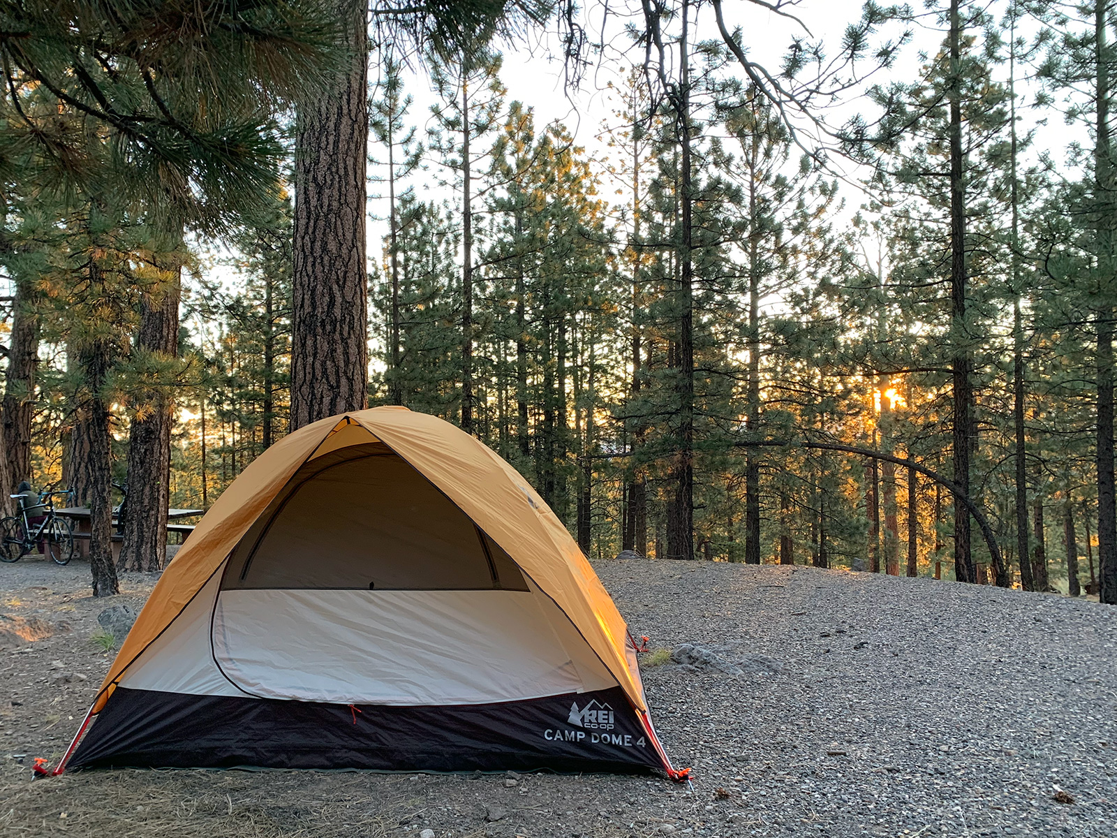 We finally made it to this amazing campsite, and our tent did an excellent job keeping us warm
